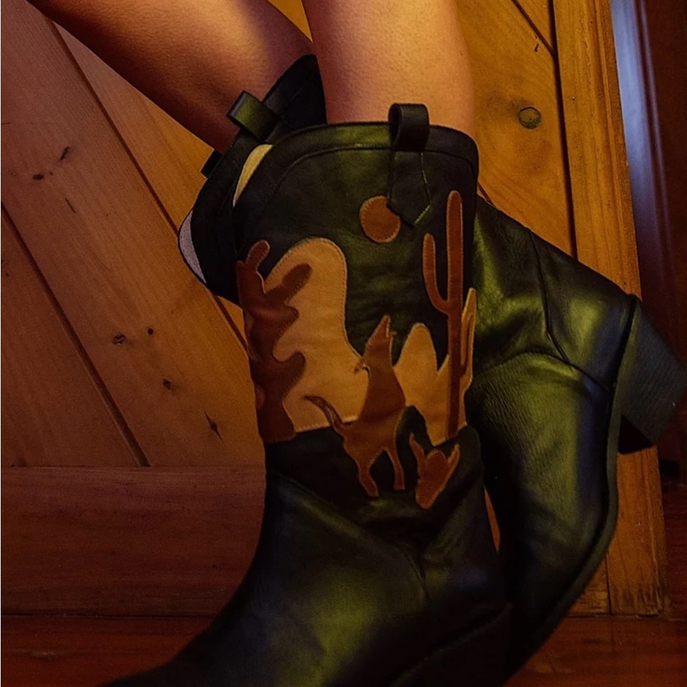 Chasing Unicorns Desperado Leather Cowboy Boots